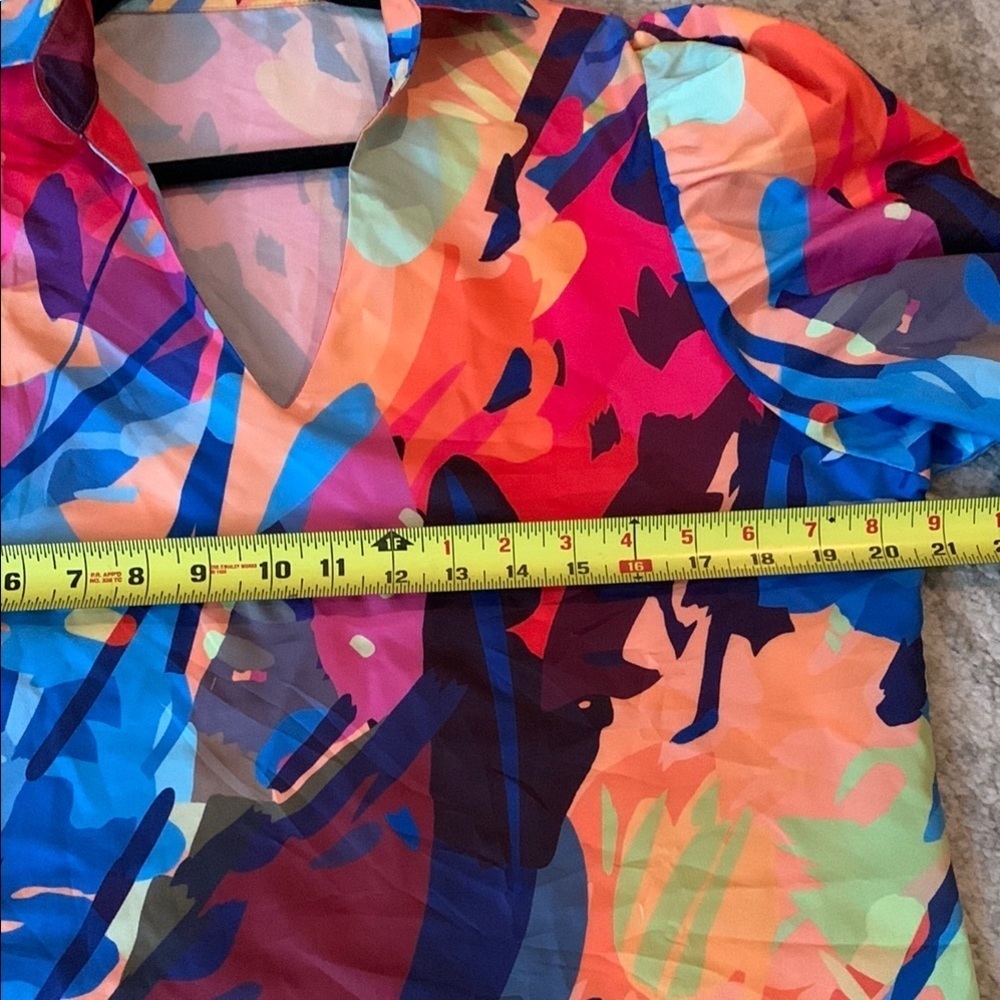 Chrome Red and Blue Graphic Long Sleeve Blouse - Picture 6 of 7